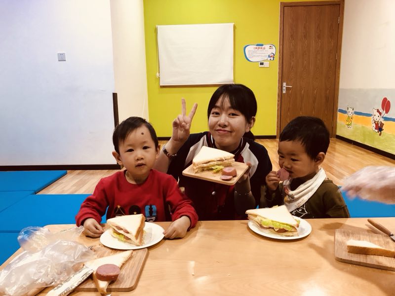2歲寶寶體能游戲訓(xùn)練與健身游戲分享
